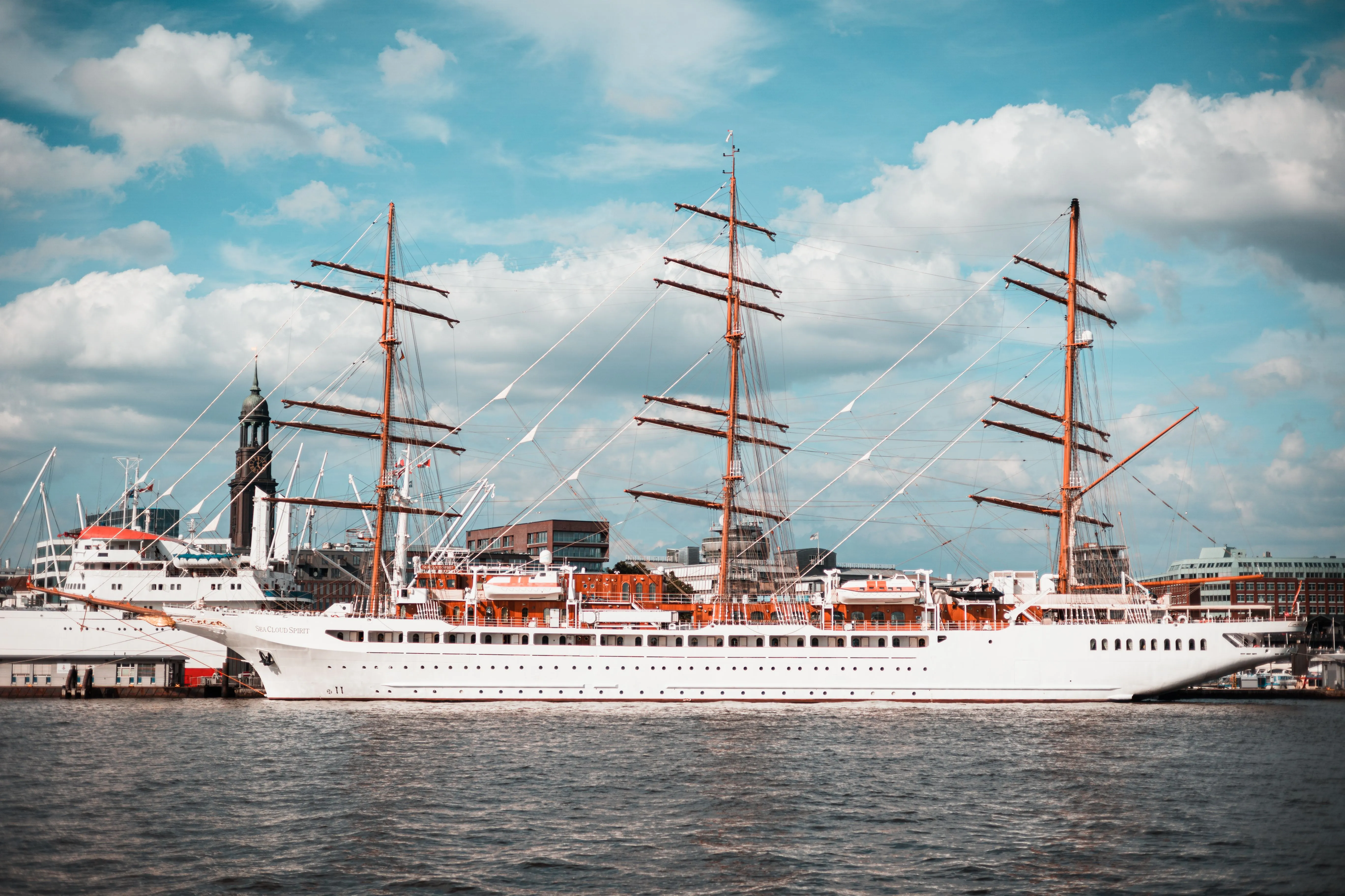 Yacht im Hafen