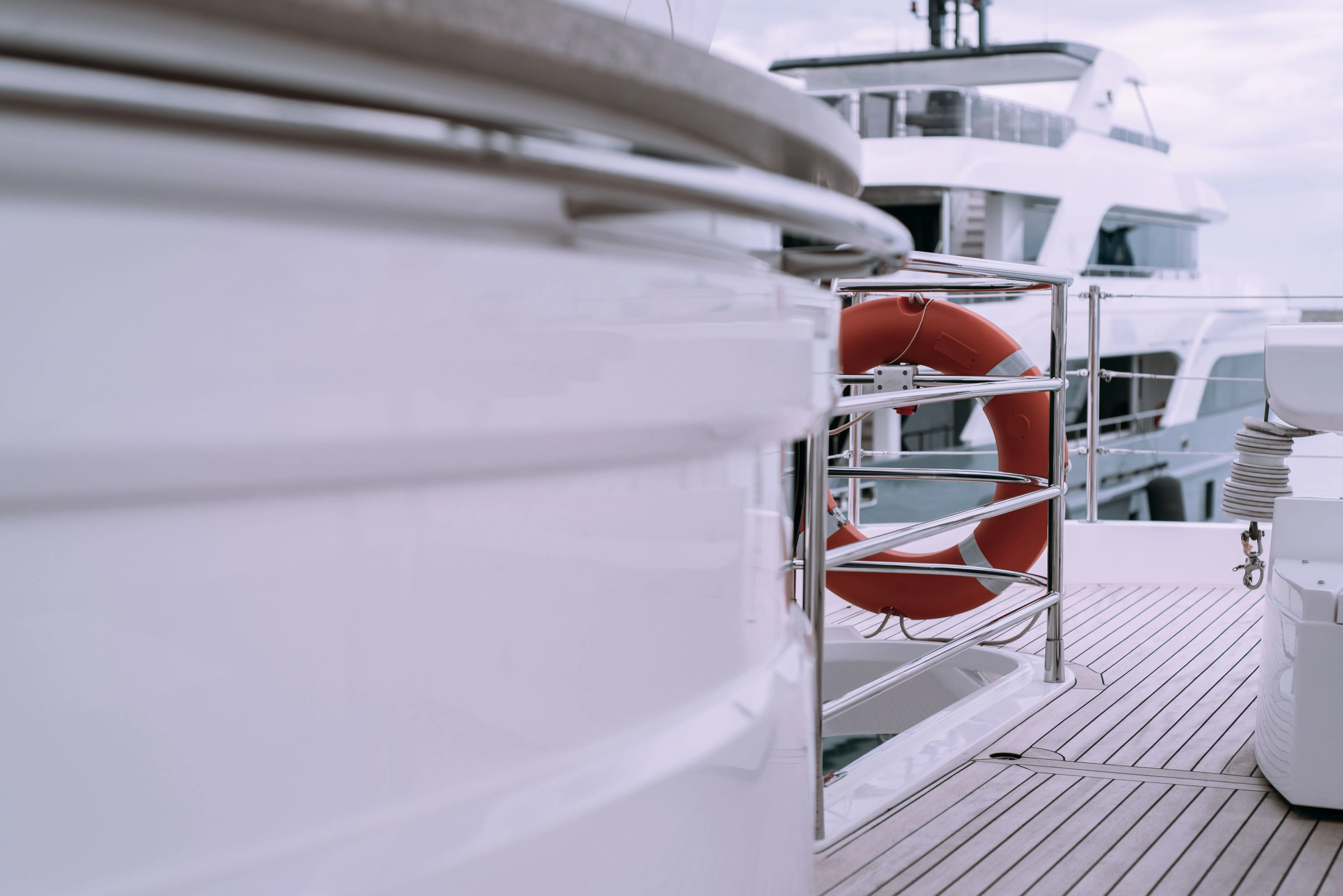 Yacht auf der Elbe